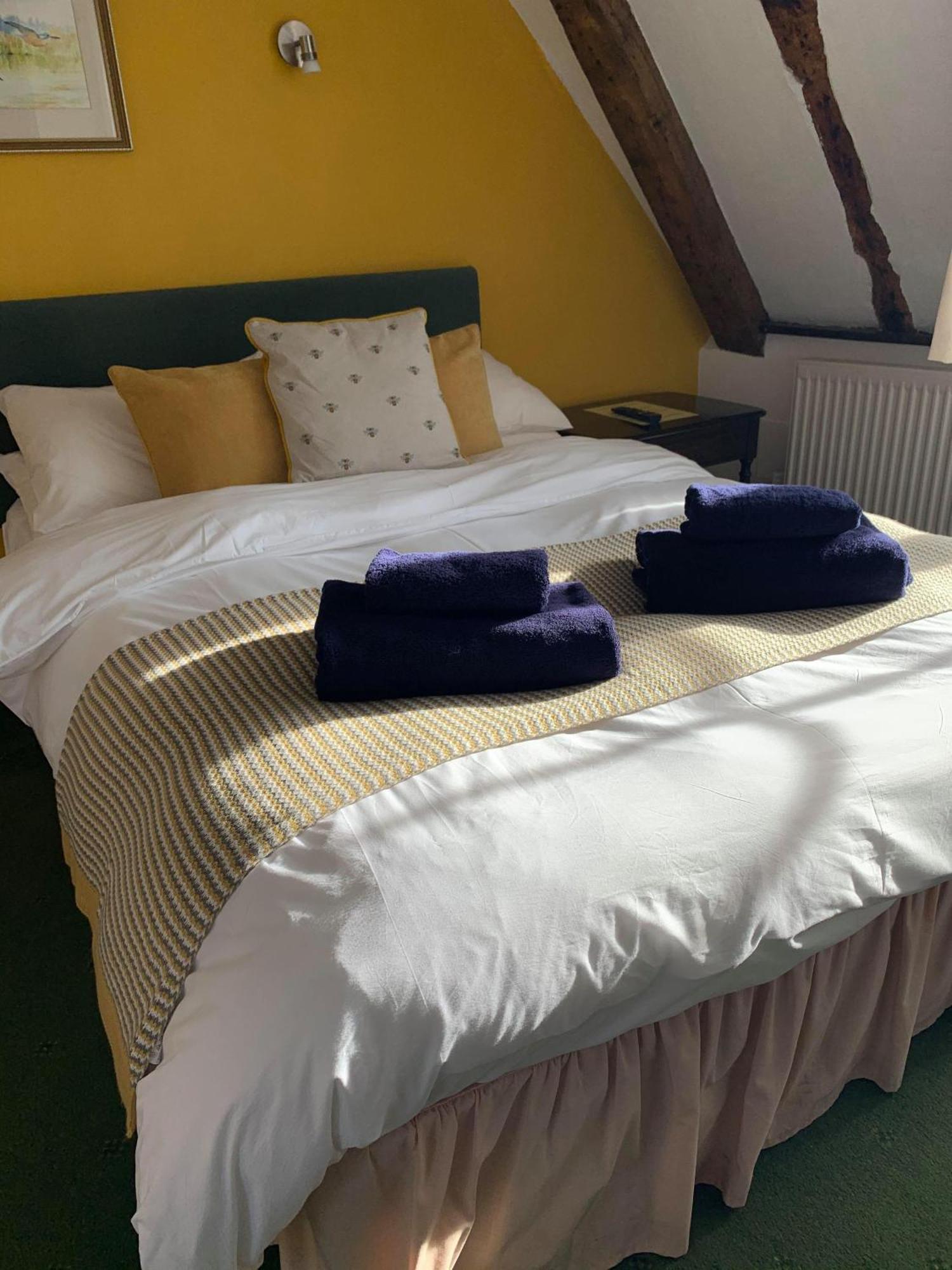 Ye Olde White Harte Hotel Burnham-on-Crouch Rum bild
